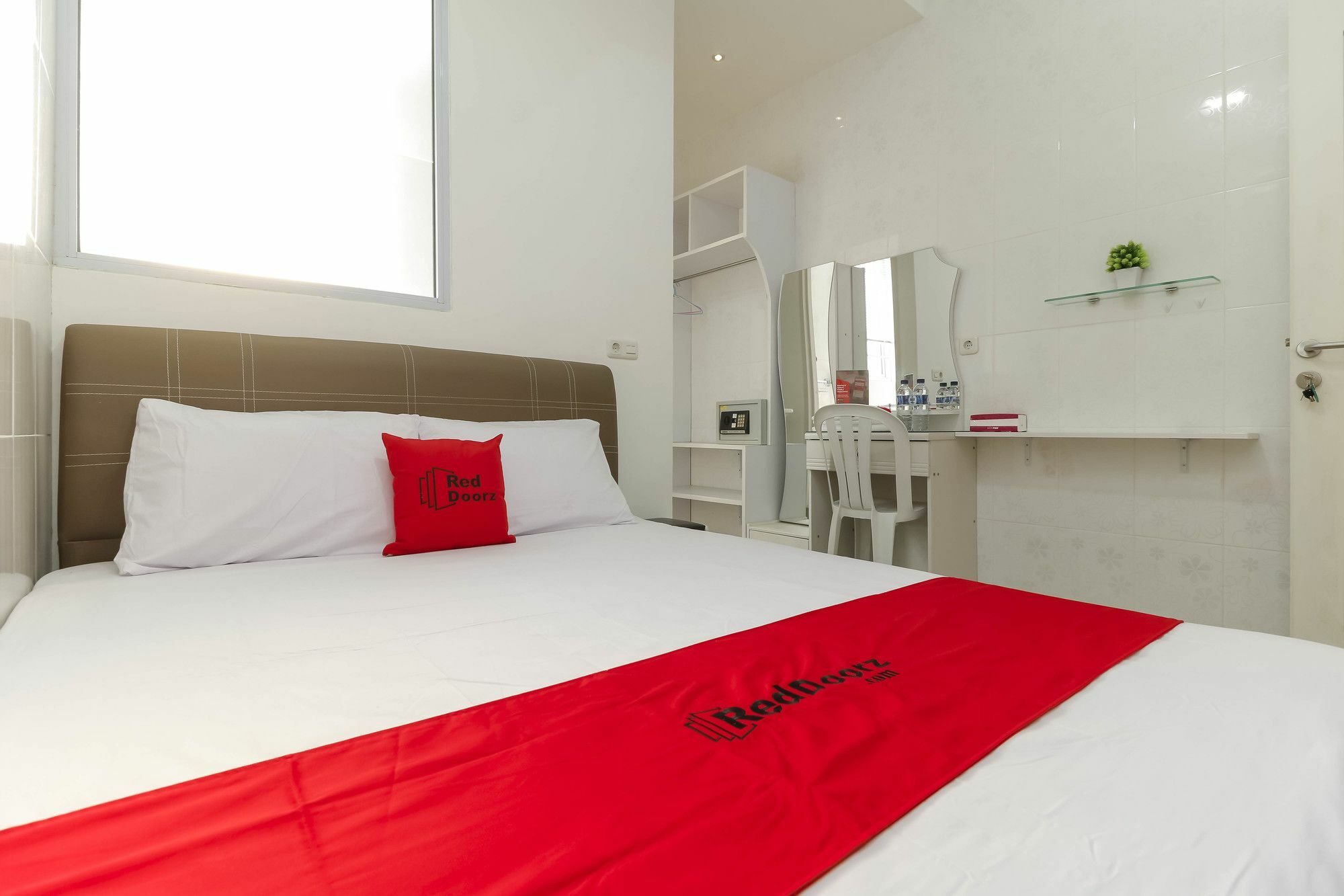 Reddoorz Near Nagoya Hill 호텔 Batam 외부 사진