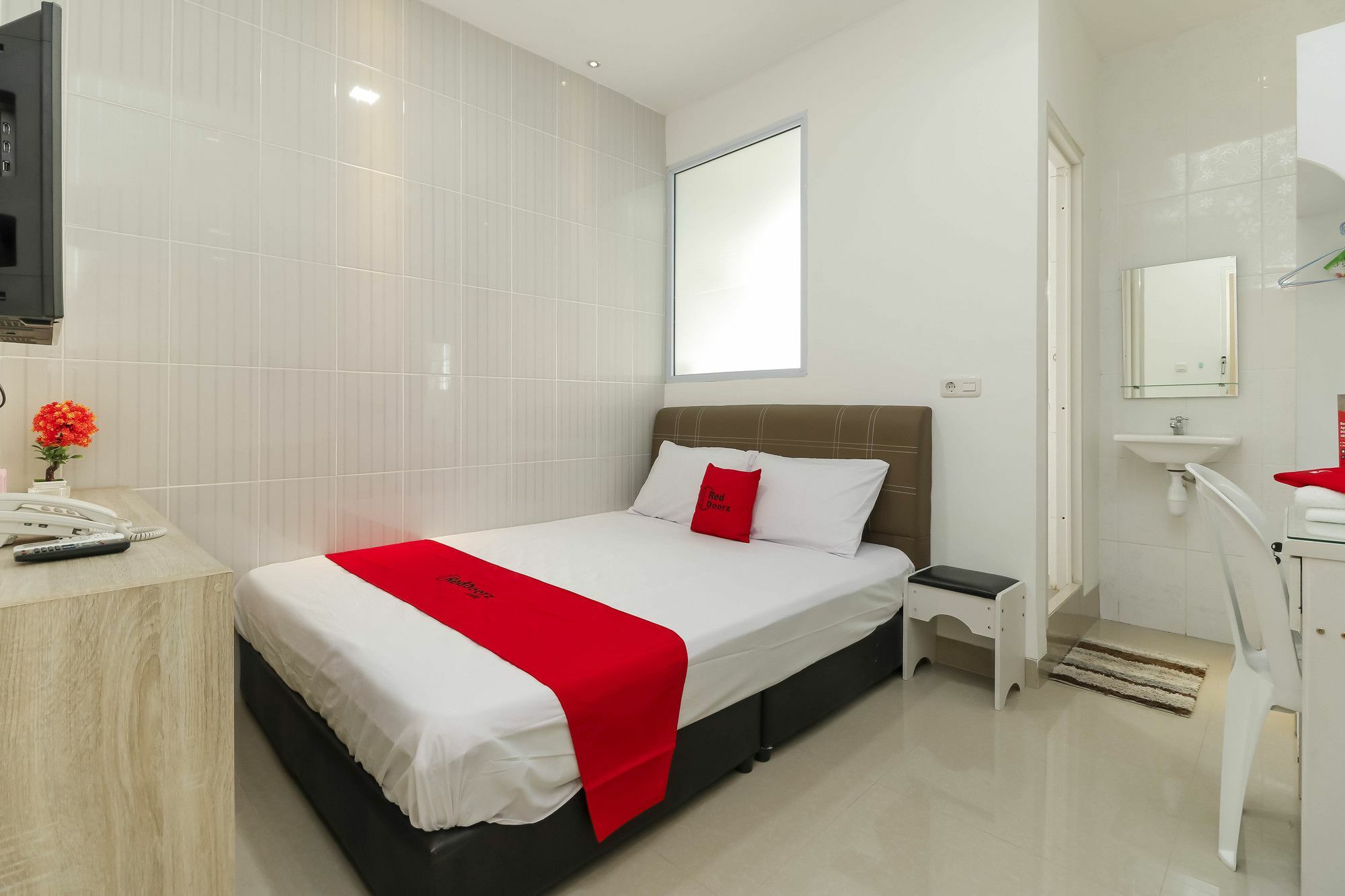 Reddoorz Near Nagoya Hill 호텔 Batam 외부 사진