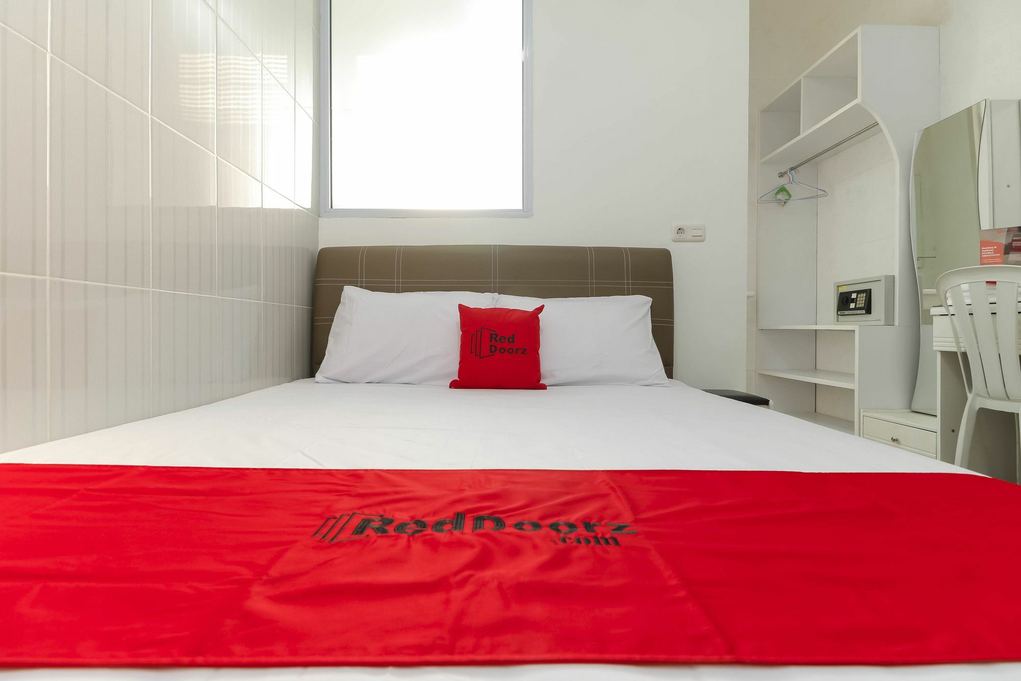 Reddoorz Near Nagoya Hill 호텔 Batam 외부 사진