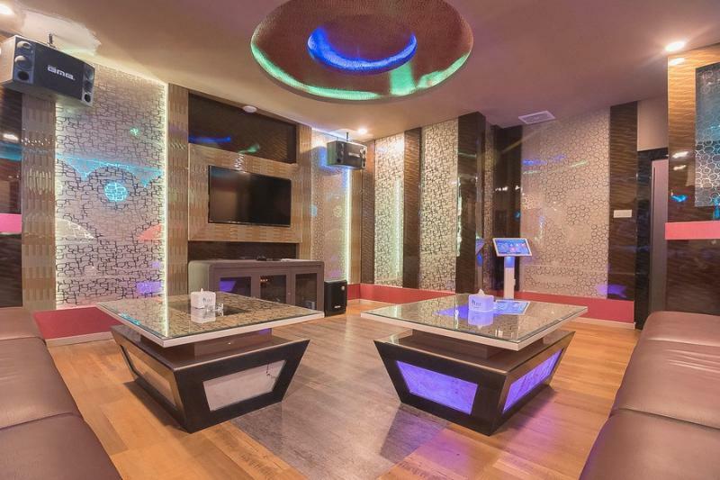 Reddoorz Near Nagoya Hill 호텔 Batam 외부 사진